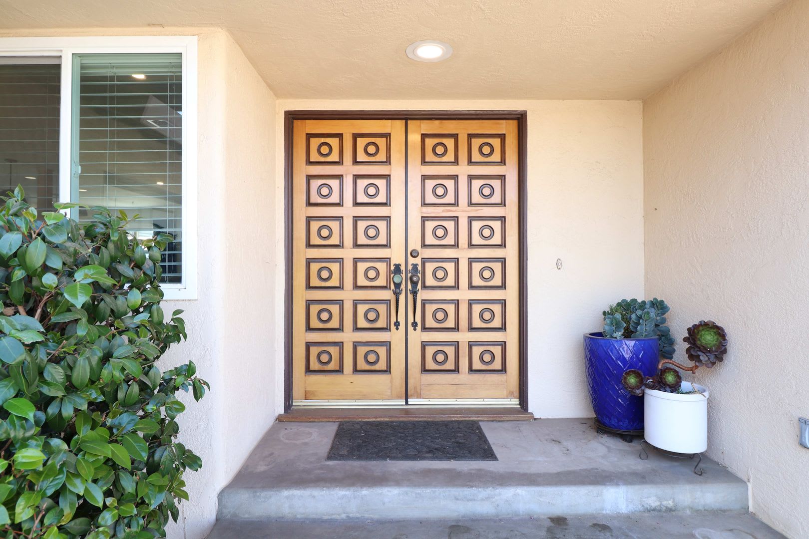 Spacious 4-Bed, 2-Bath Home Nestled In A Peaceful Santa Maria Neighborhood – photo 2