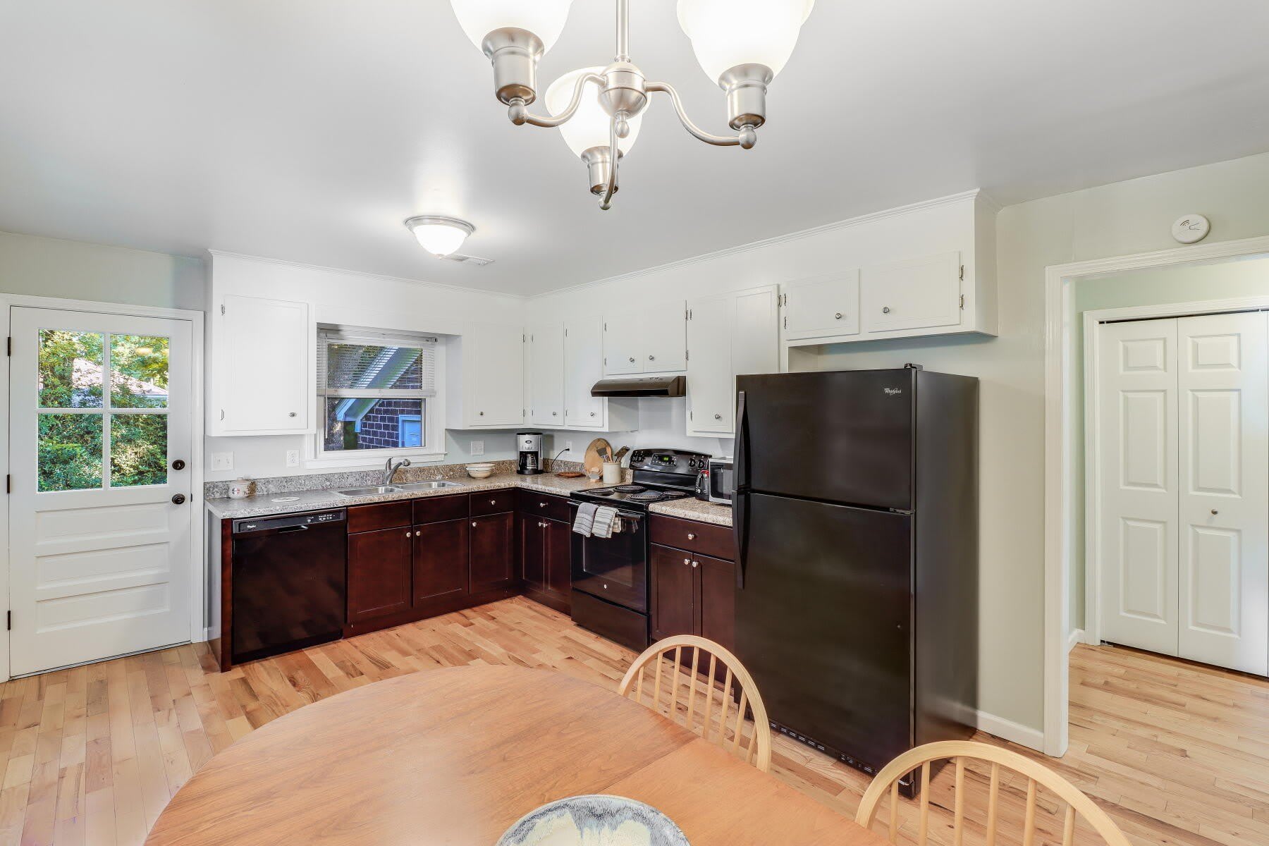 1728 Pinckney Park Drive – photo 5