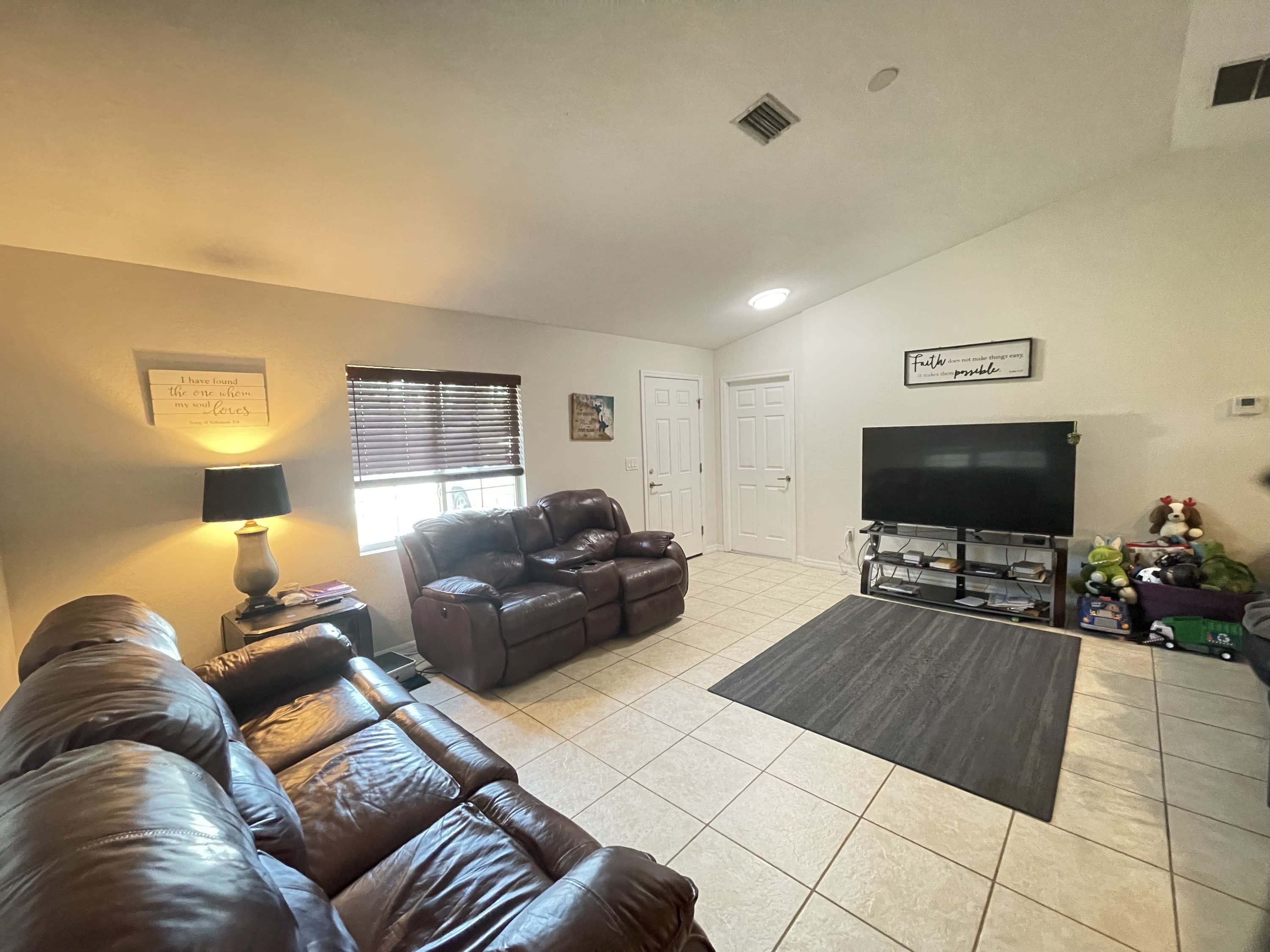 1167 Urmey Lane – photo 5