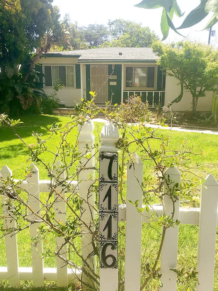 7116 West 91st Street – photo 1