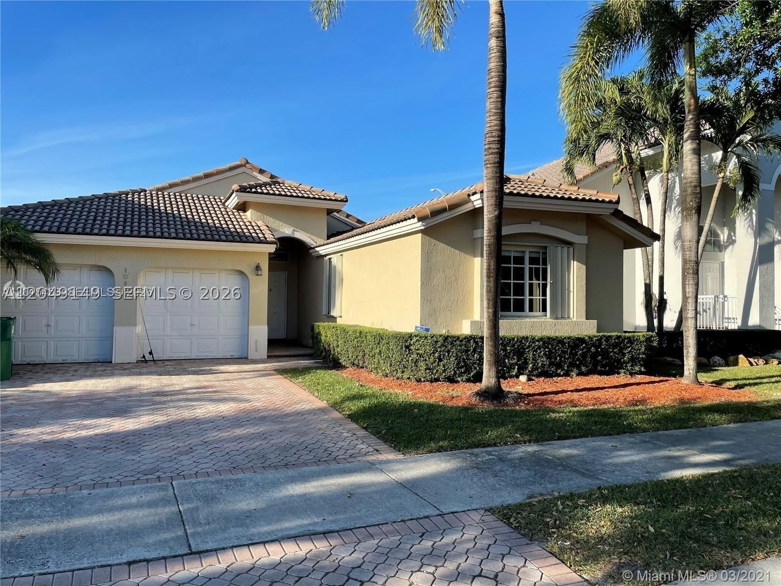 10933 NW 73 TE – photo 4