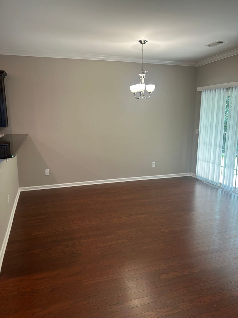 Simpsonville 3 2 5 2 100 Sf – photo 5