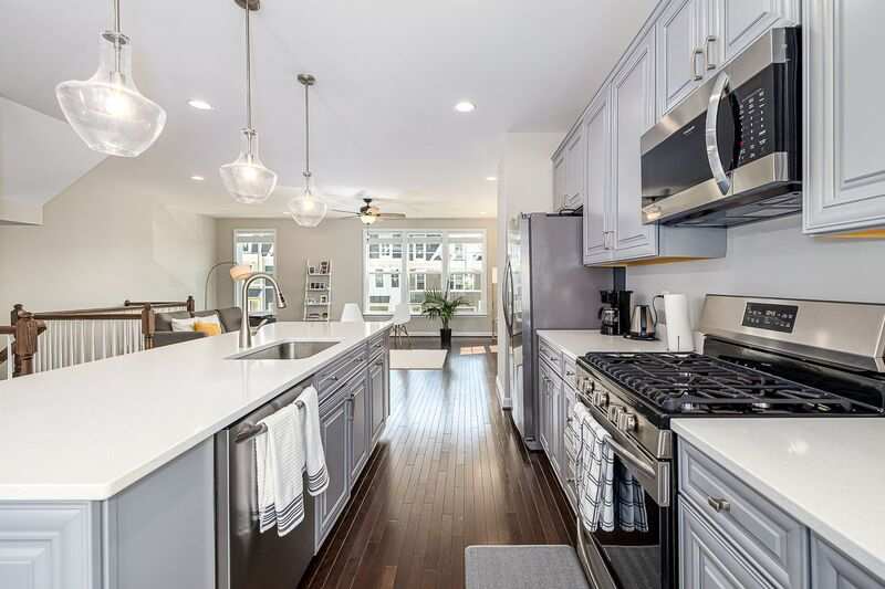 3208 Marion Square – photo 2