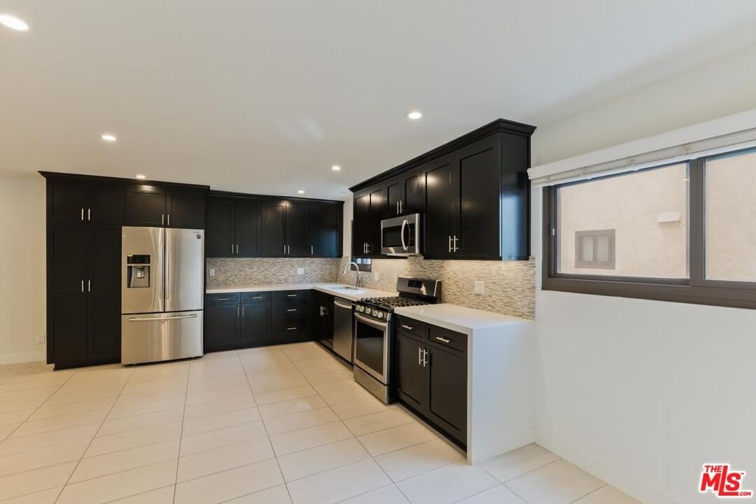 6930 De Celis Pl – photo 4