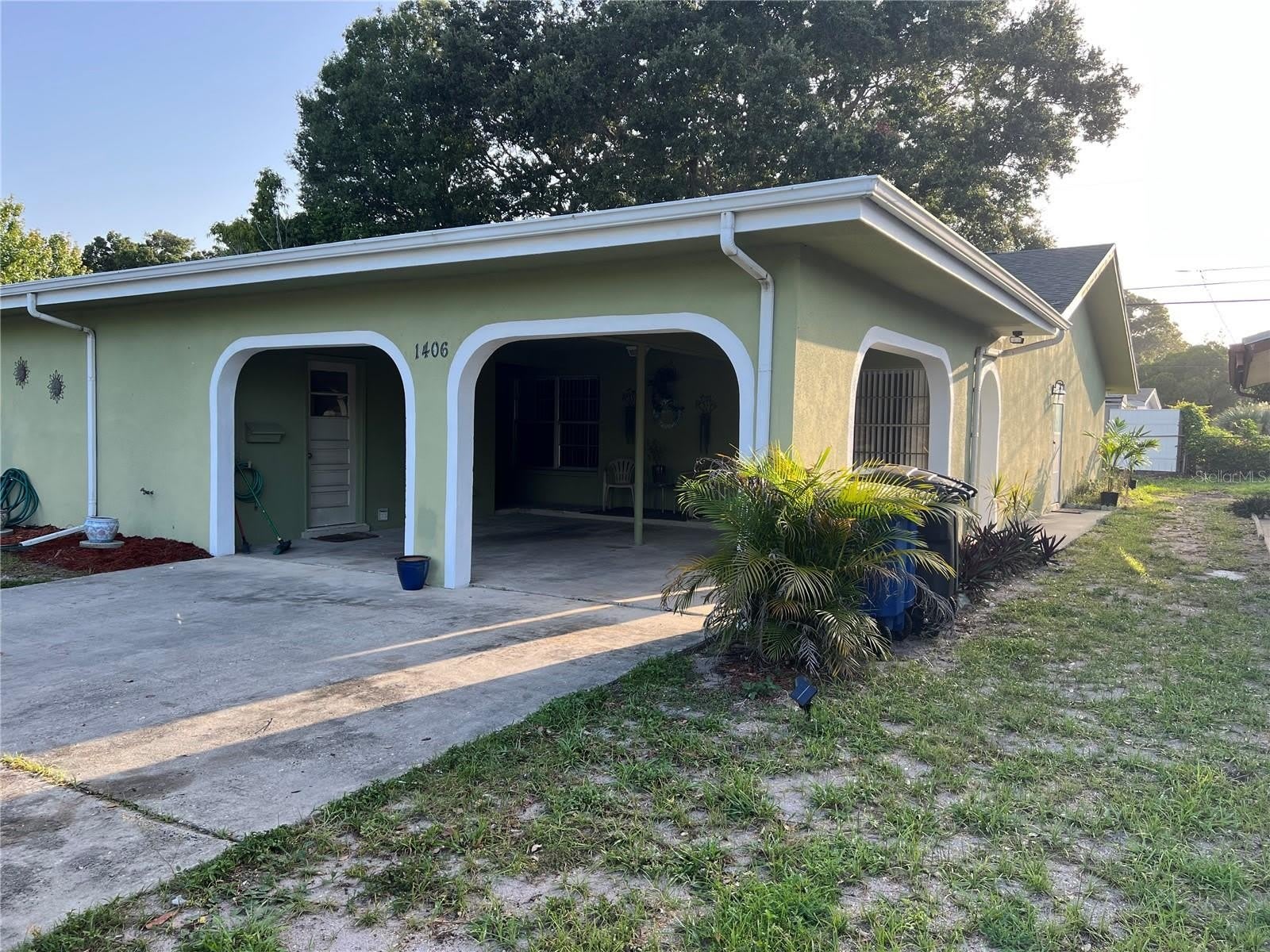1406 N SATURN Avenue – photo 2