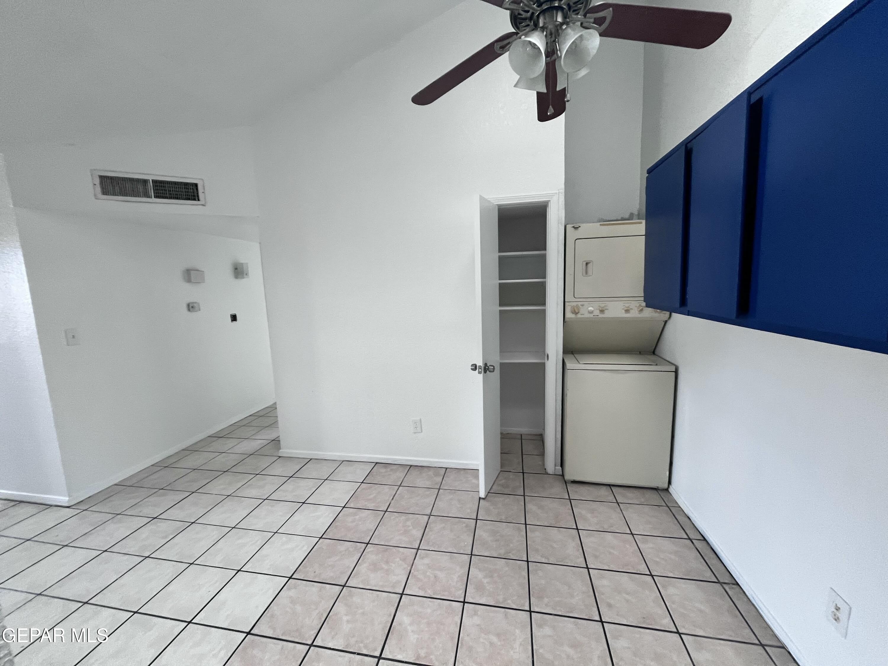 5524 Oakbriar Circle – photo 4