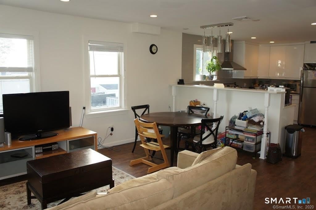 16 Manor Street – photo 3