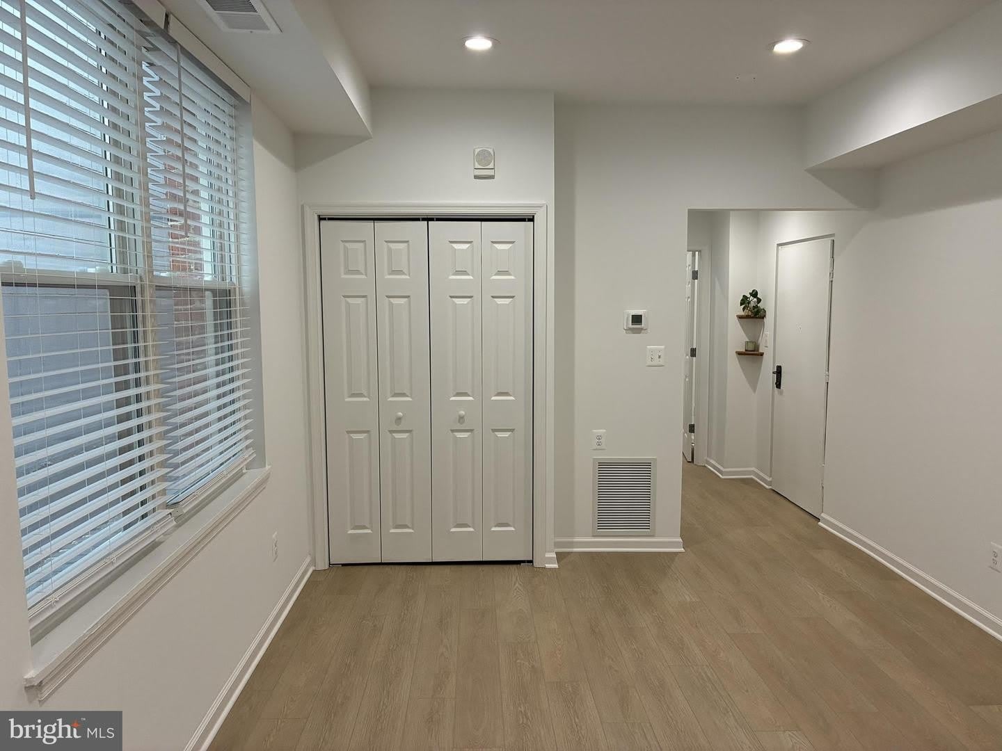 1447 Chapin St Nw 204 – photo 5