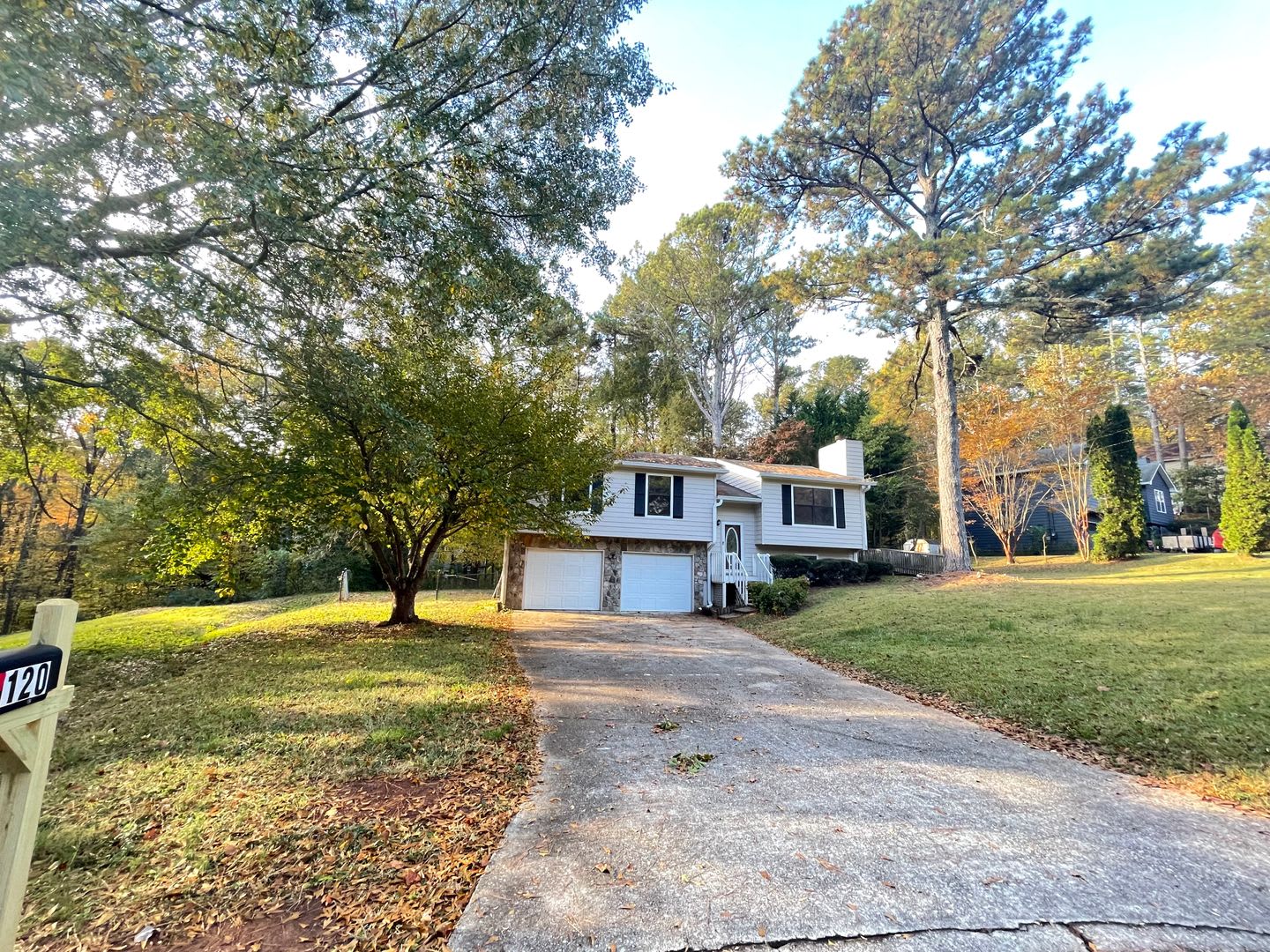 Updated 4 Bedroom 2 Bath Home Near In Dallas – photo 2