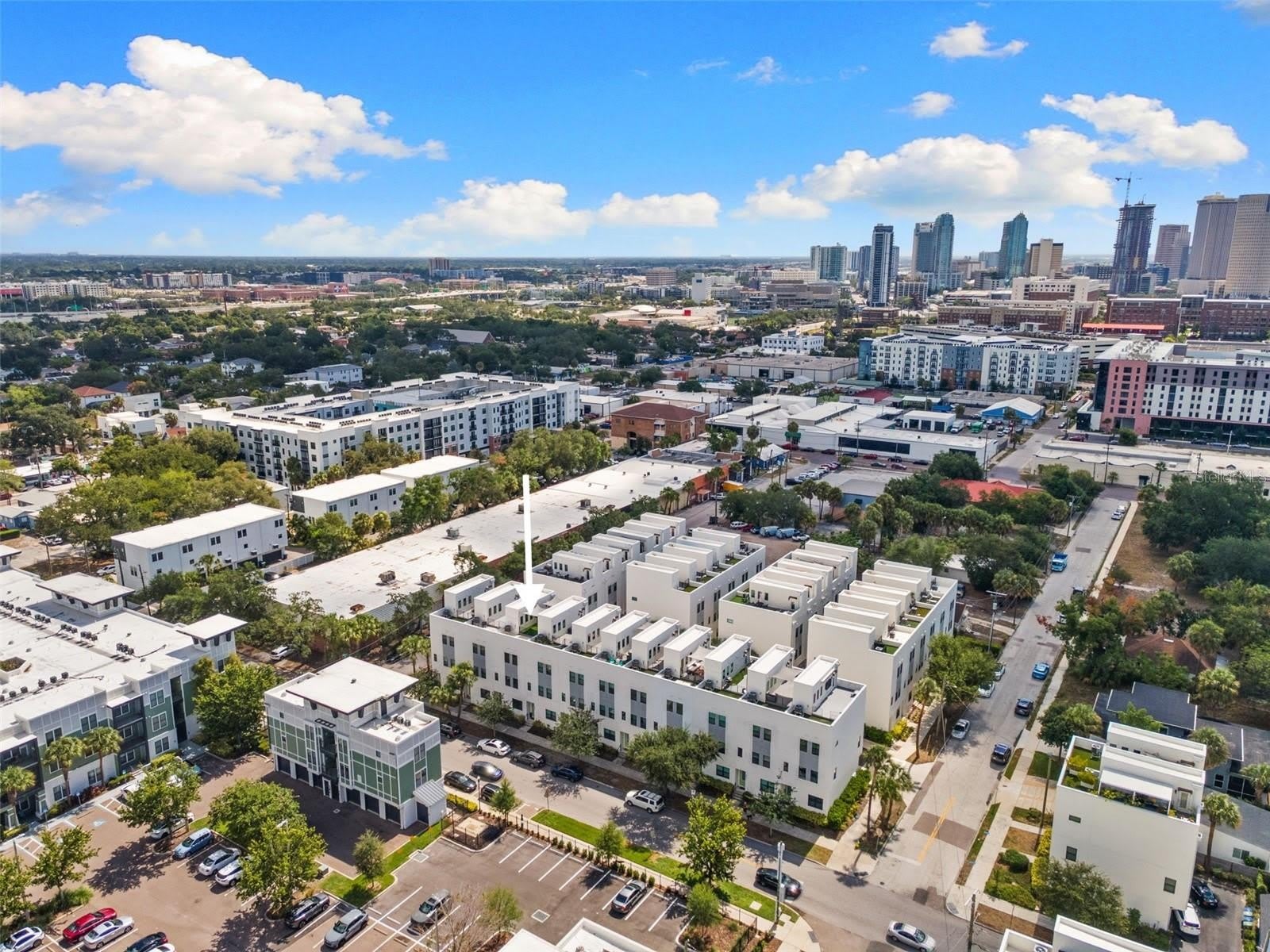 401 N OREGON Avenue – photo 1
