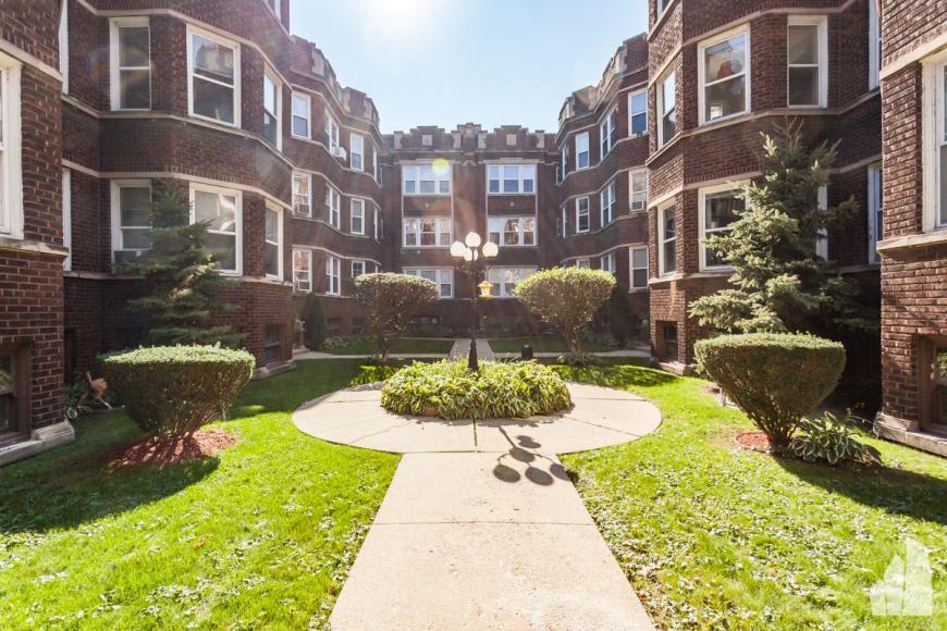 829 W. Cornelia – photo 1