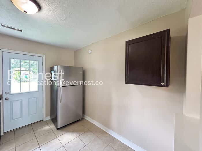 4911 Buford Avenue – photo 5