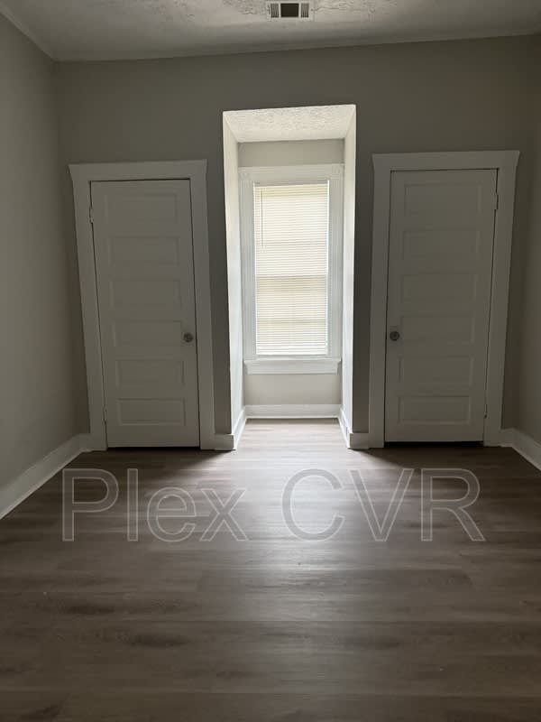2921 12th Avenue – photo 4