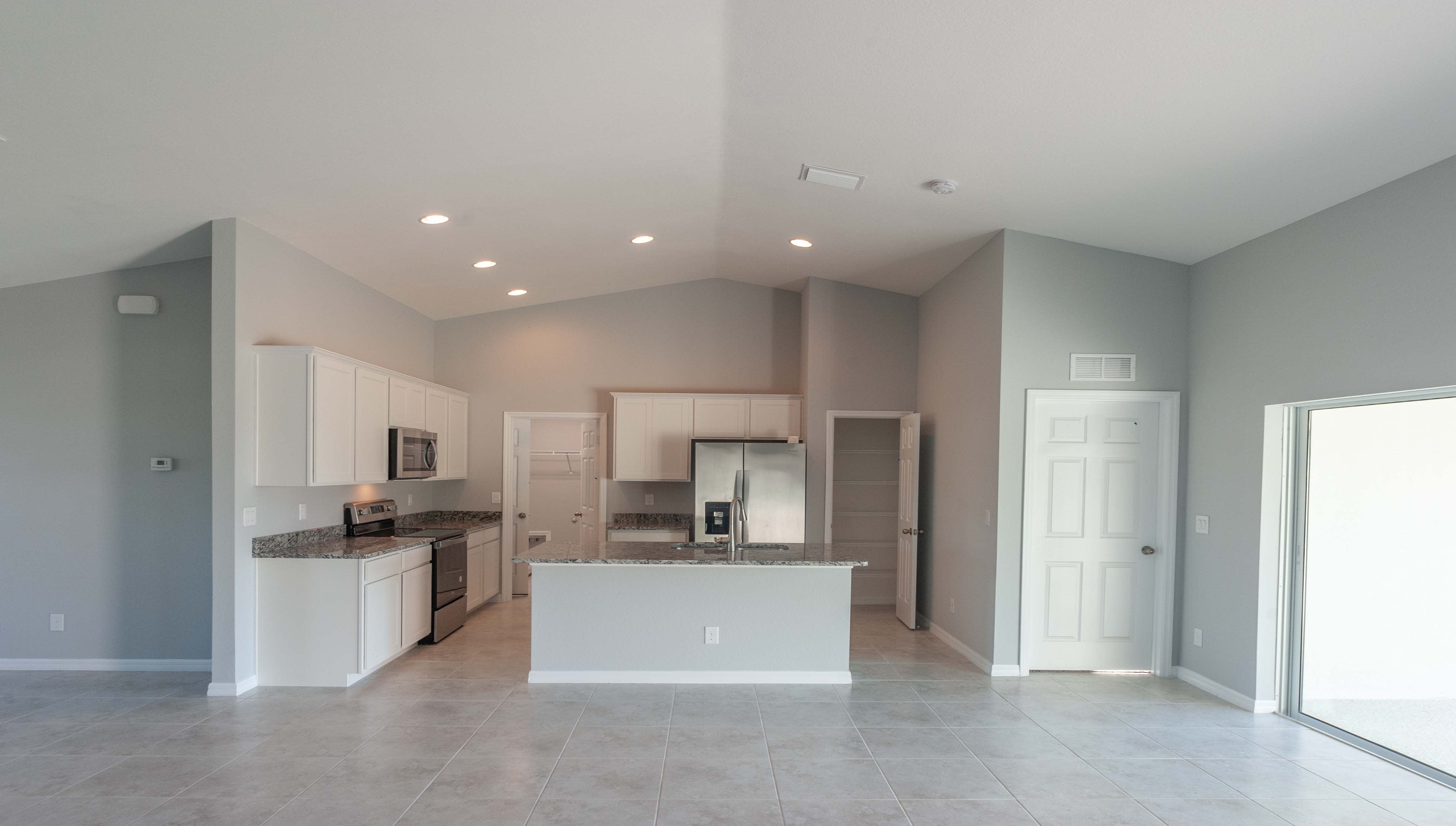 916 Sw 24th St – photo 4