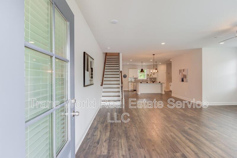 1290 Ainsworth Alley 1 – photo 5