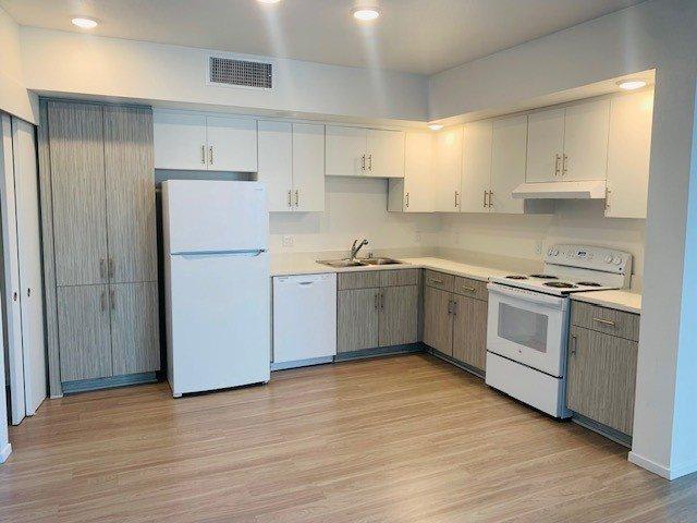 4340 44th St. – photo 5