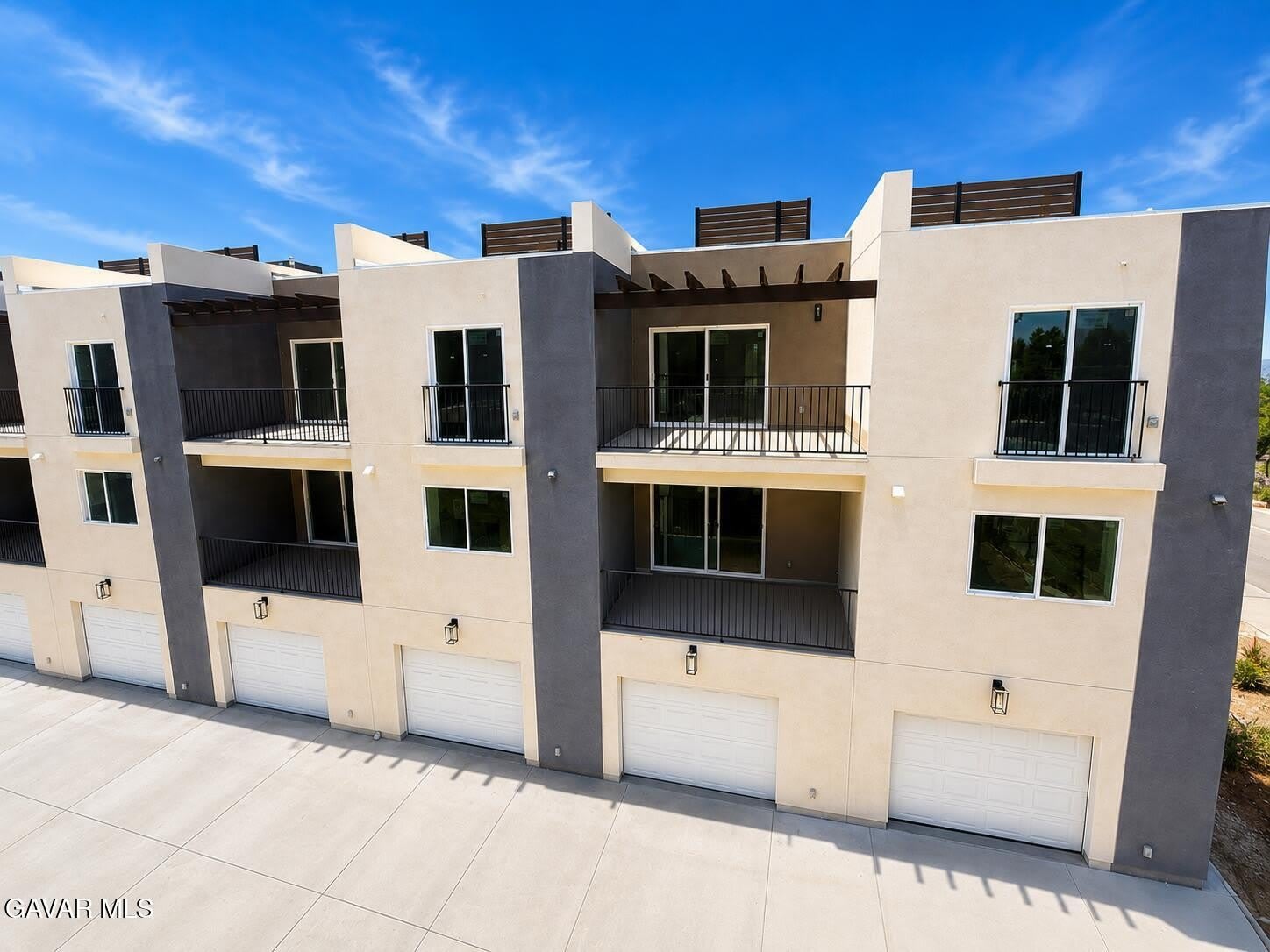 38225 E 9th Street – photo 4