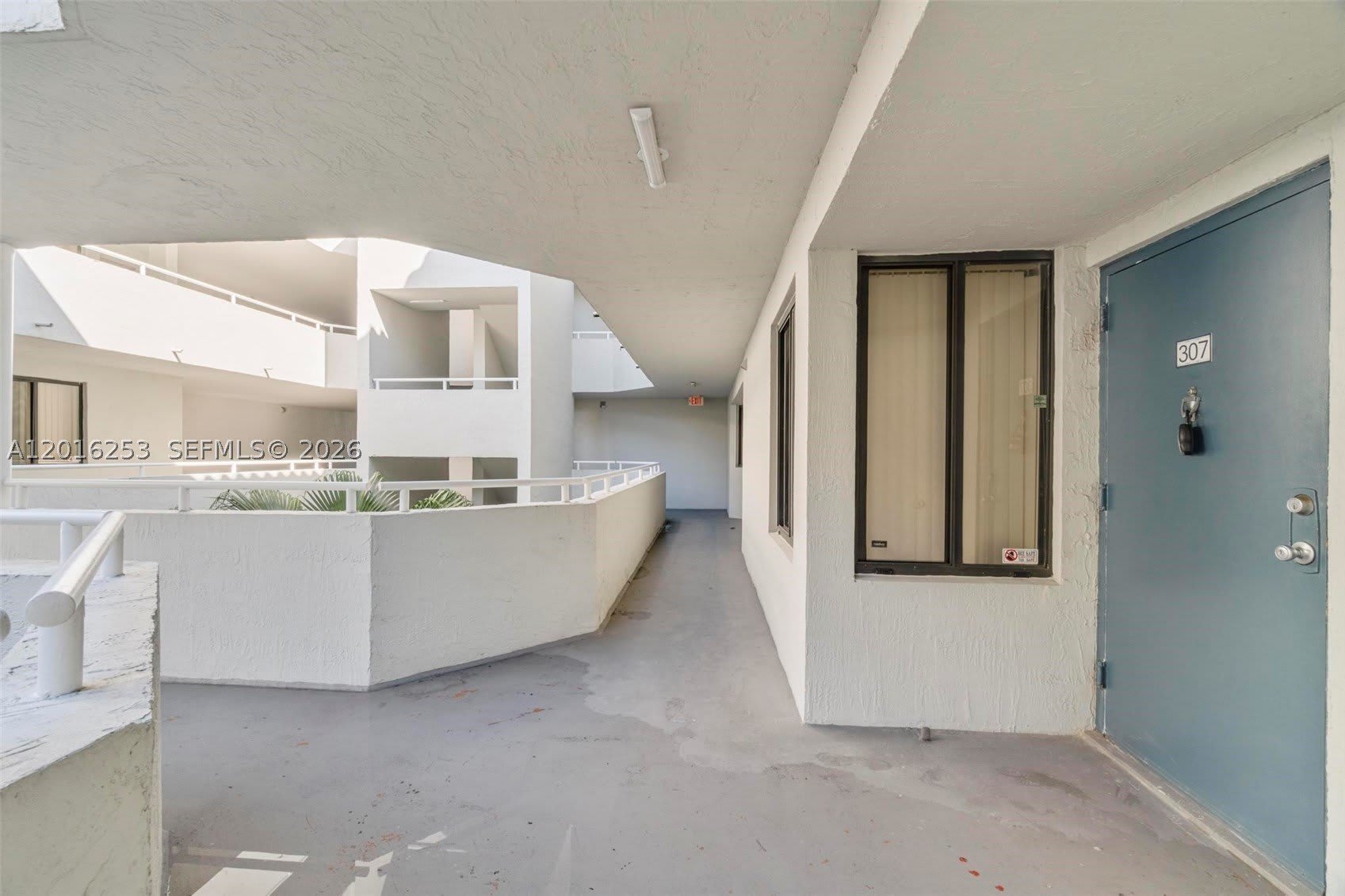 8275 SW 152nd Ave – photo 4