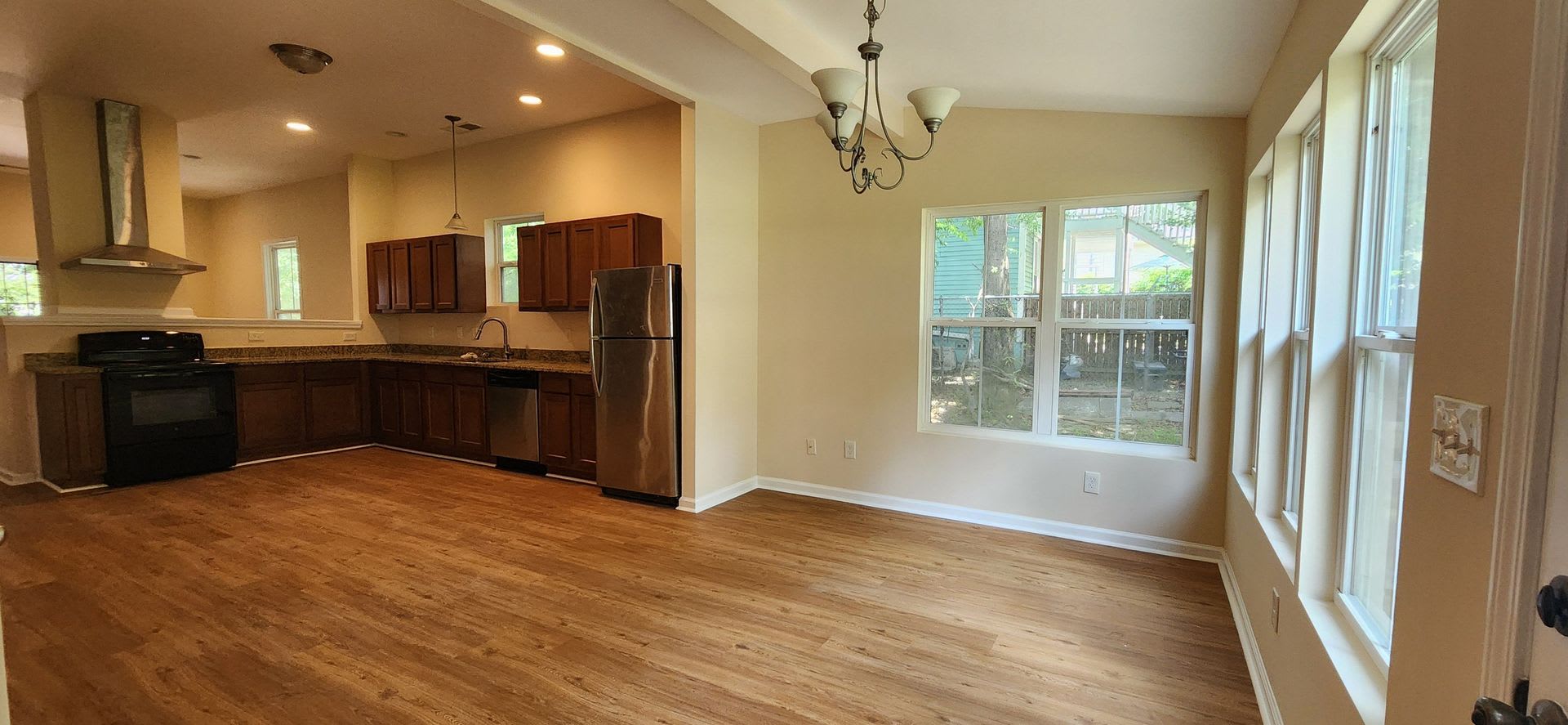 Room in 2 Bedroom Home in Atlanta – photo 2