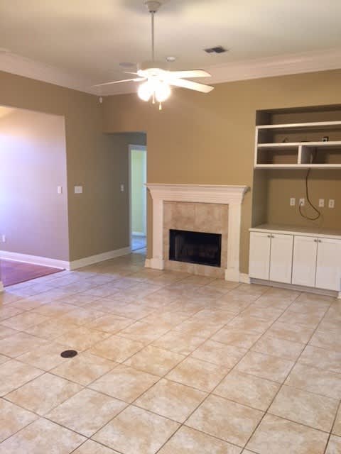 Welcome to Lakepointe Subdivision! – photo 2