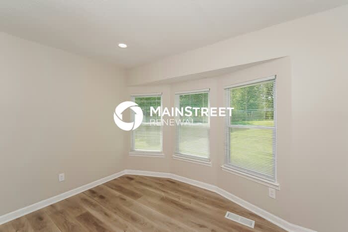 5943 Shane Circle – photo 4