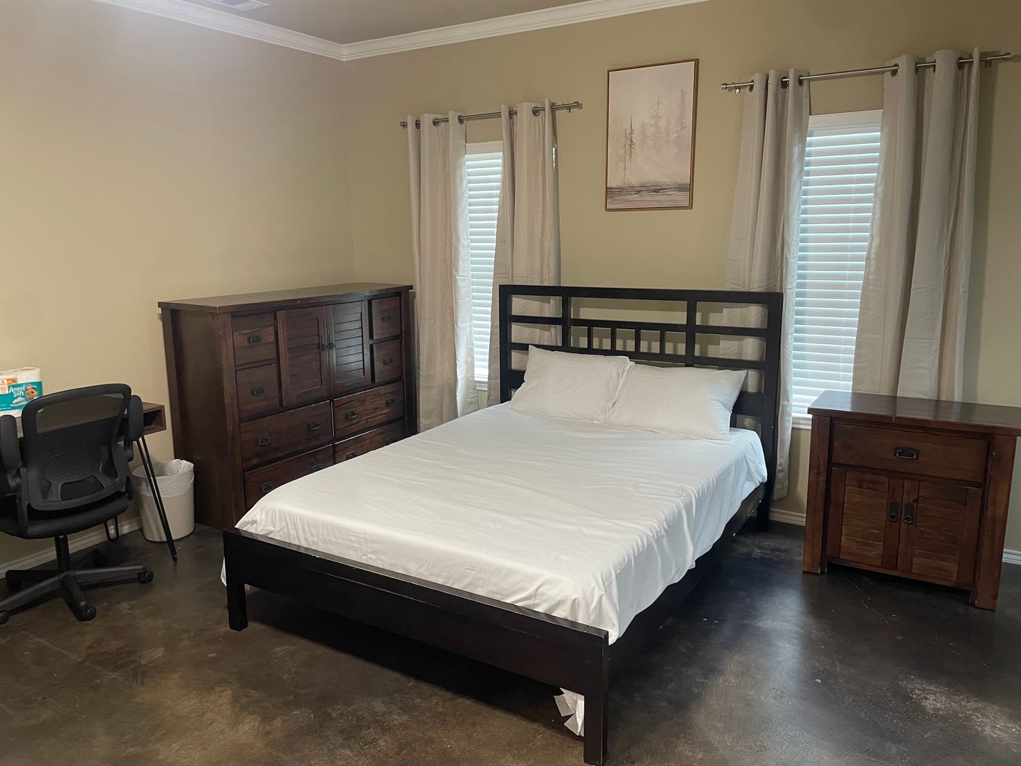 323 French Ave – Fully Furnished 5 Bed / 4 Bath Near Baylor – photo 5