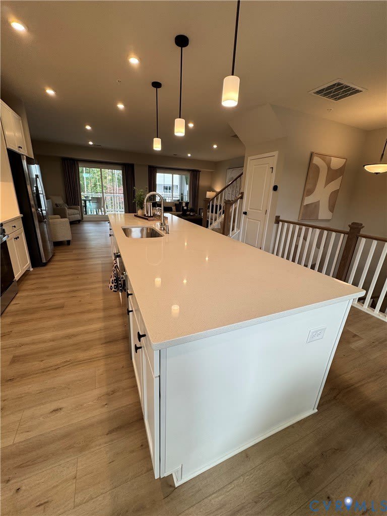 8001 Lake Laurel Ln – photo 1
