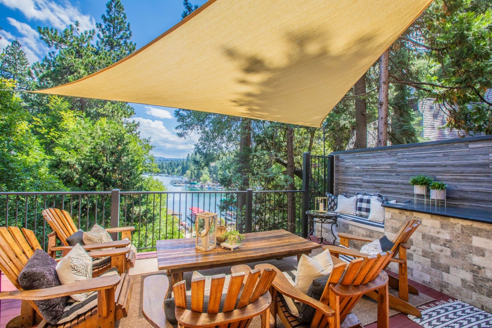 Stunning Lakefront 6Br House In Lake Arrowhead – photo 2