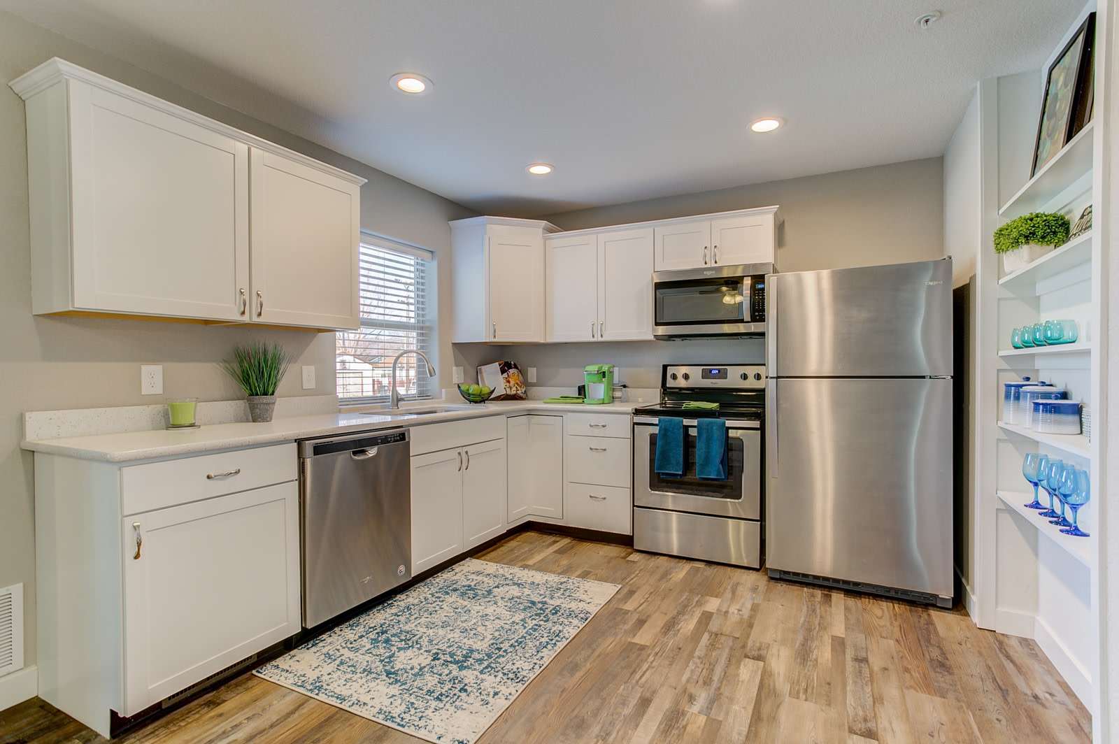2735 East San Miguel Street – photo 4