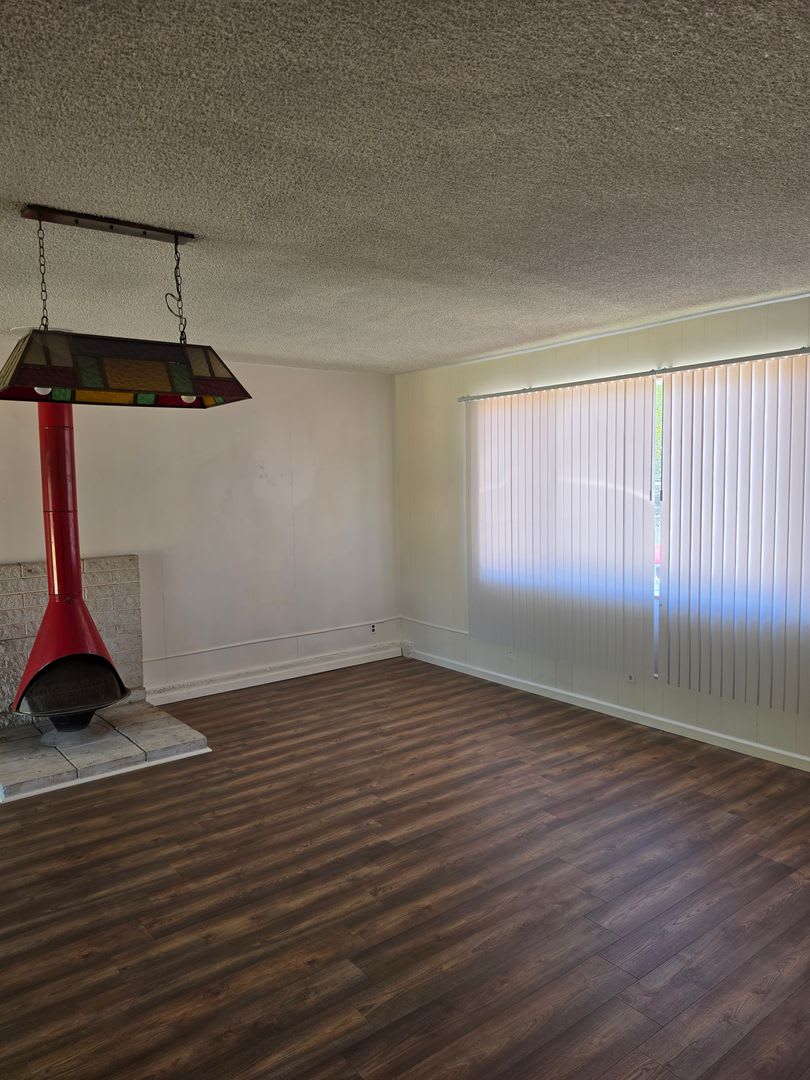 3 Bedroom 2 Bath – photo 4