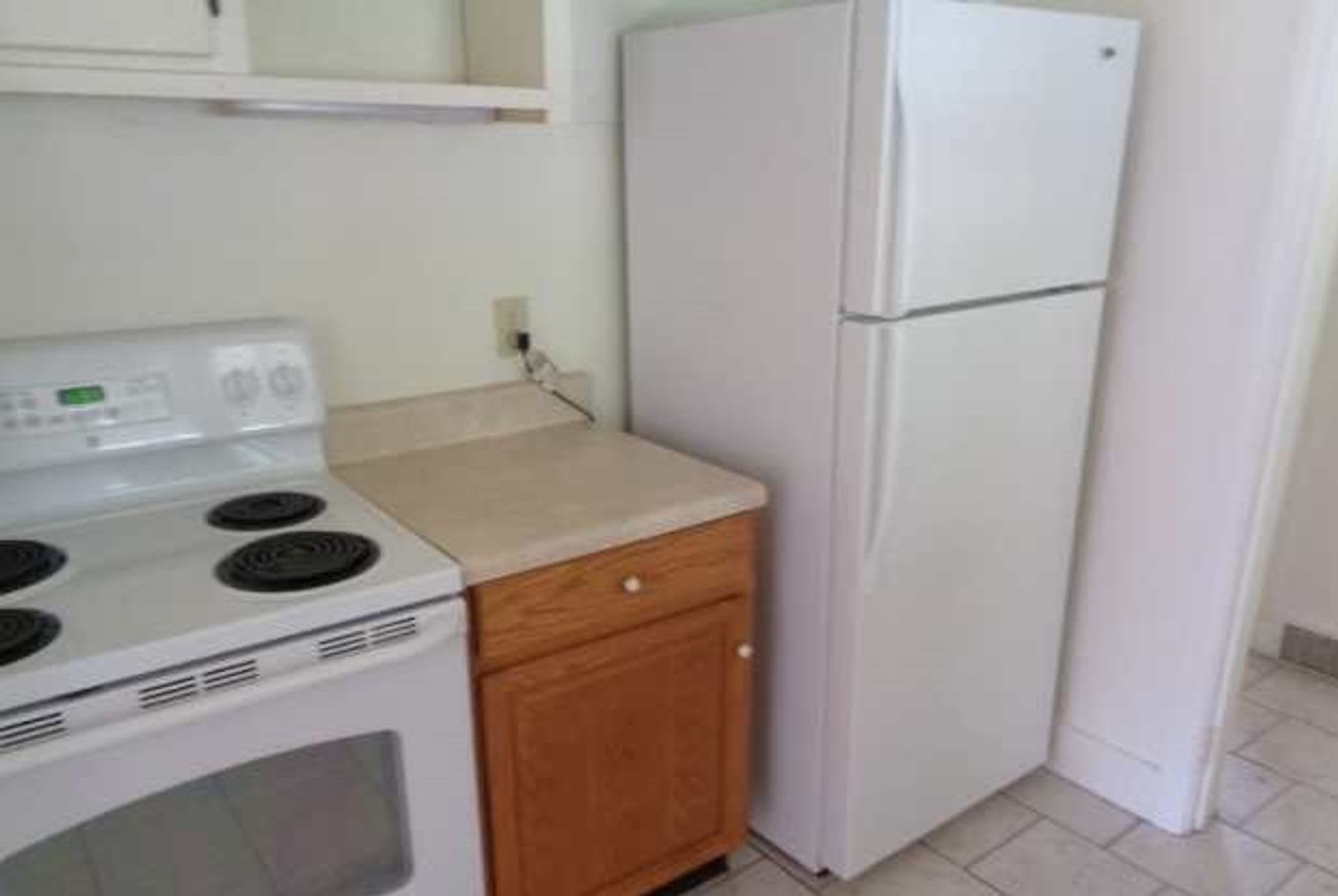 3 Bedroom 2 Bath Duplex – photo 2
