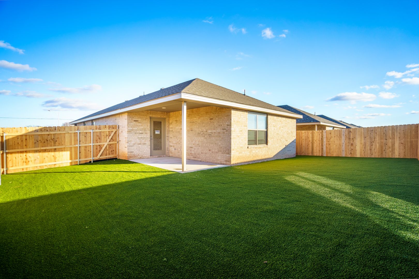 New Construction built in Elm Meadows – photo 4