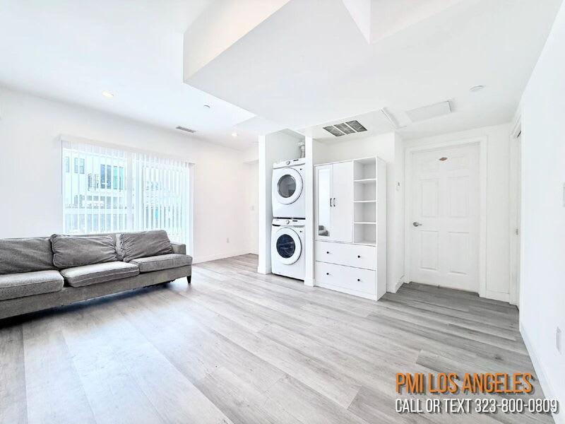 1258 Leighton Avenue – photo 5