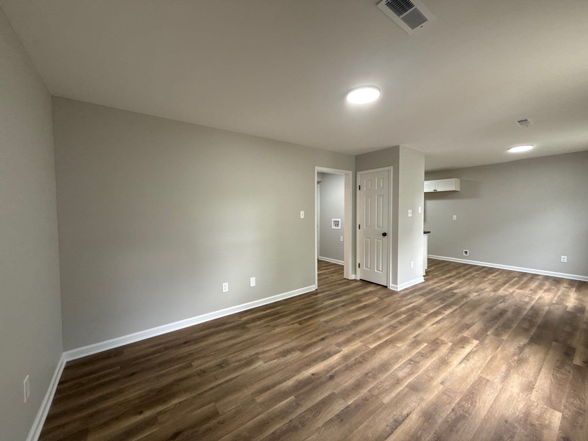 930 Norris St Brownsville – photo 3