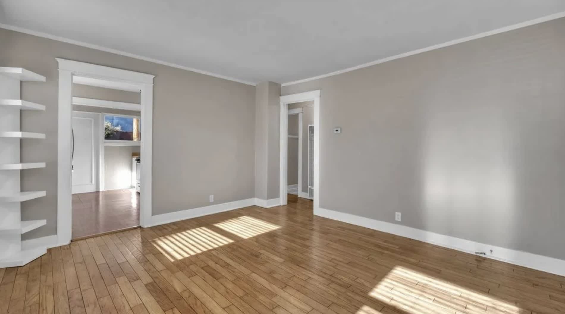 609 1/2 Milwood Avenue – photo 2