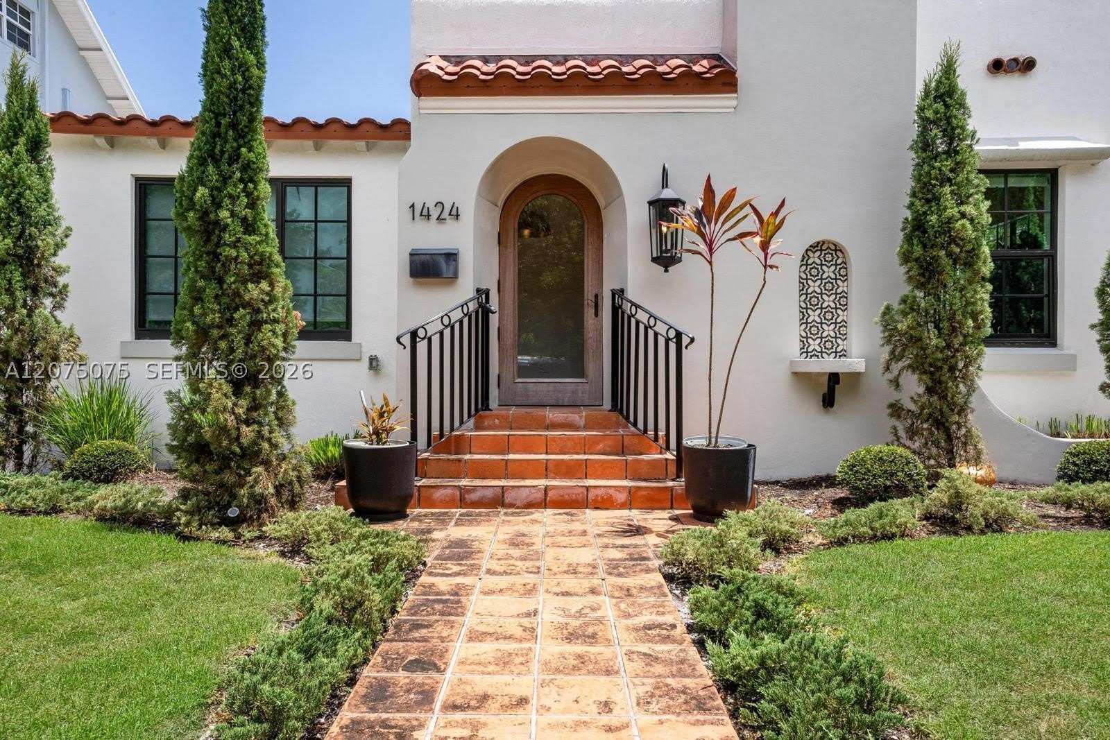 1424 SW 11th St – photo 4