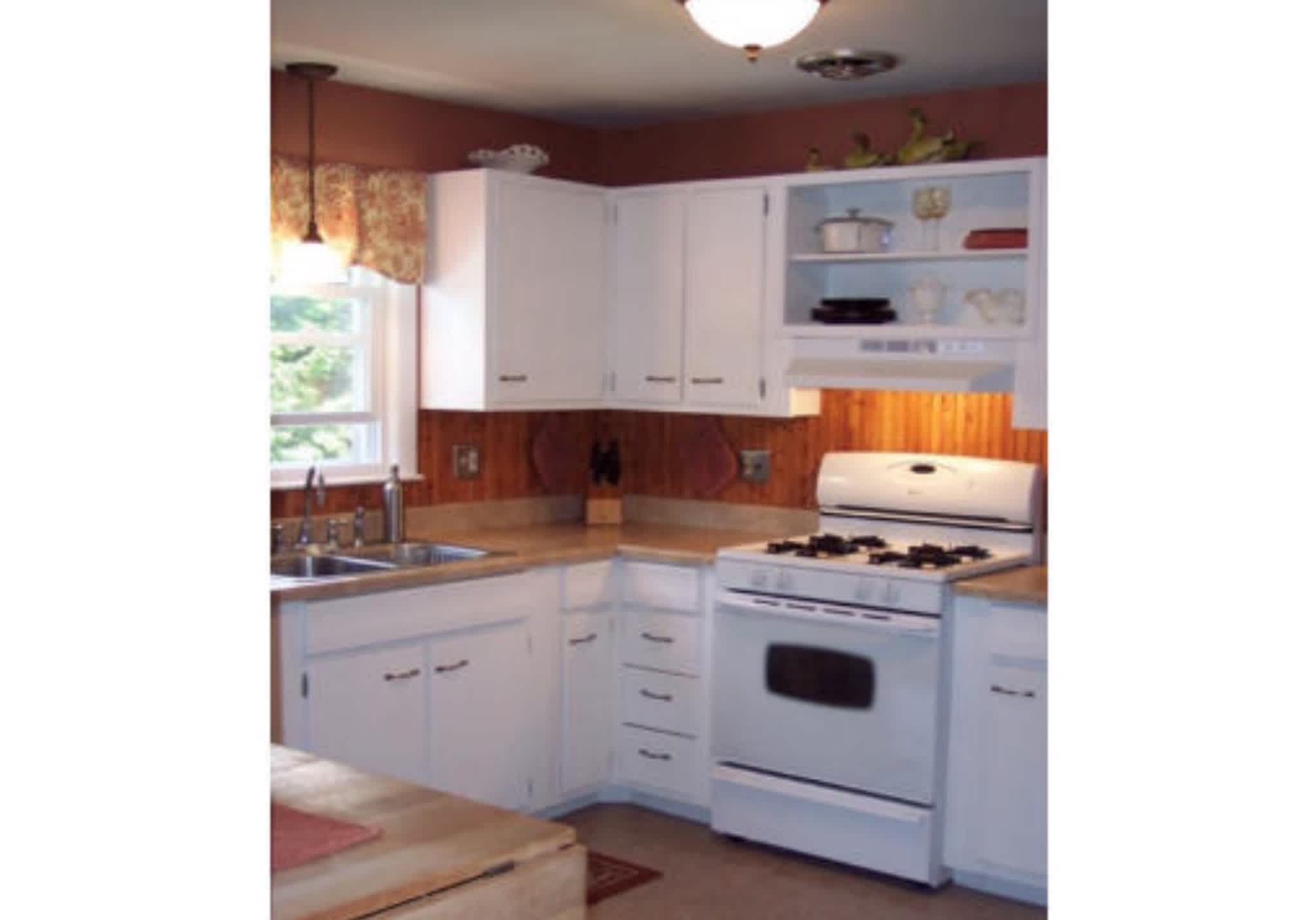15 Armstrong Dr – photo 2