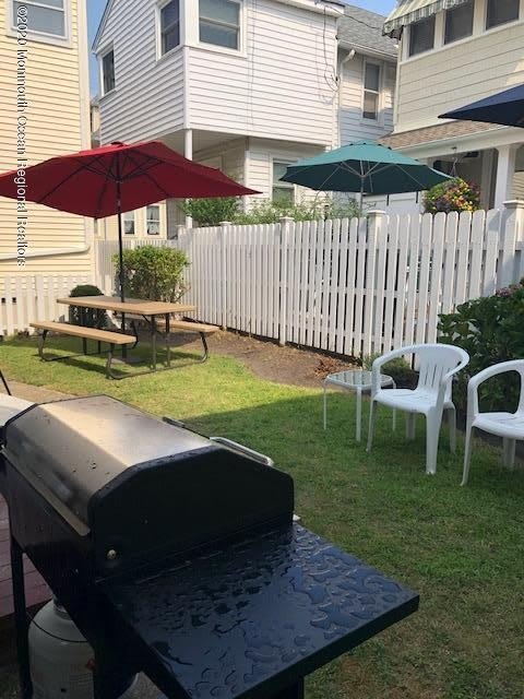 87 Embury Avenue – photo 5