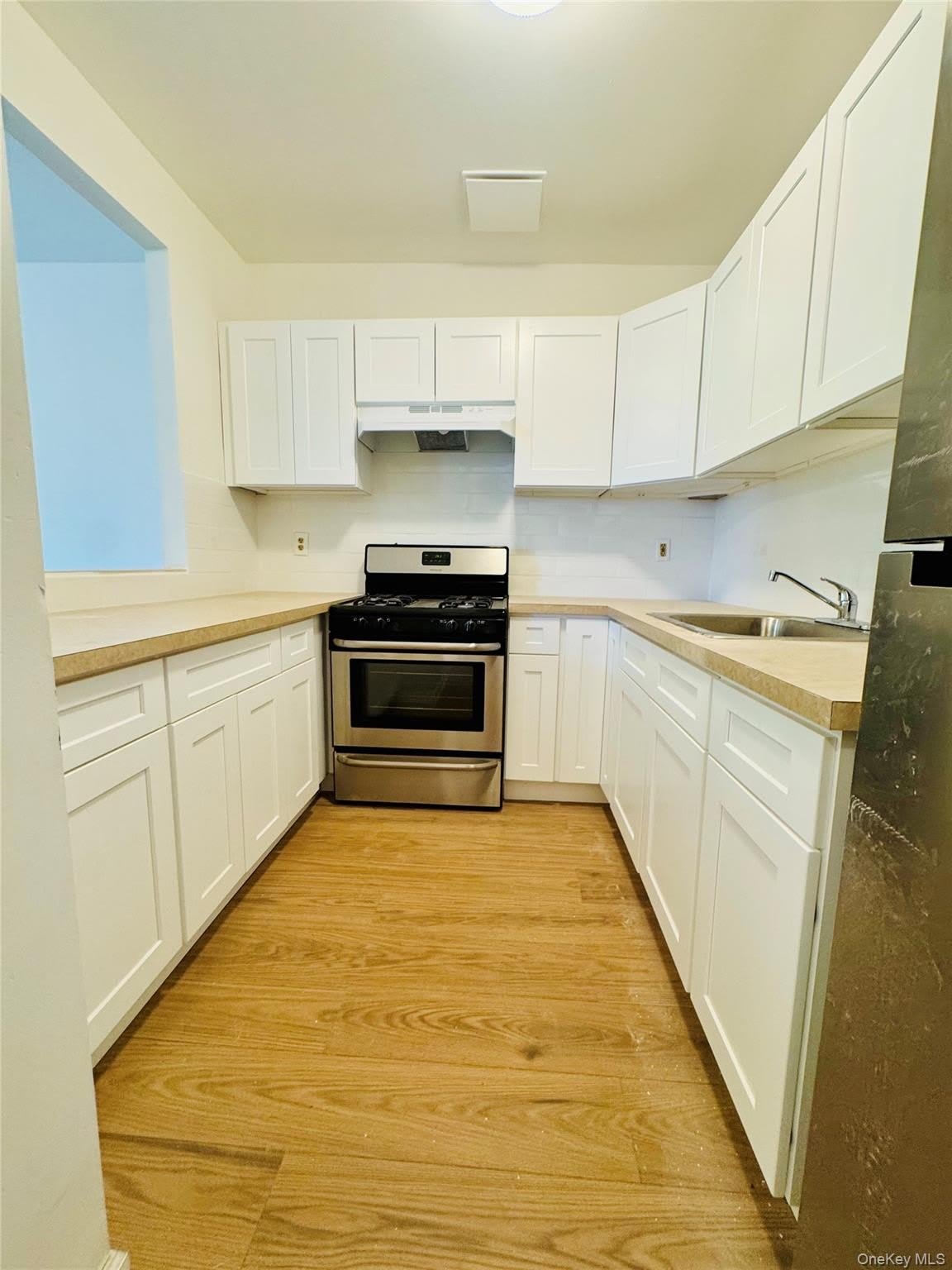 214 Mother Gaston Boulevard – photo 3