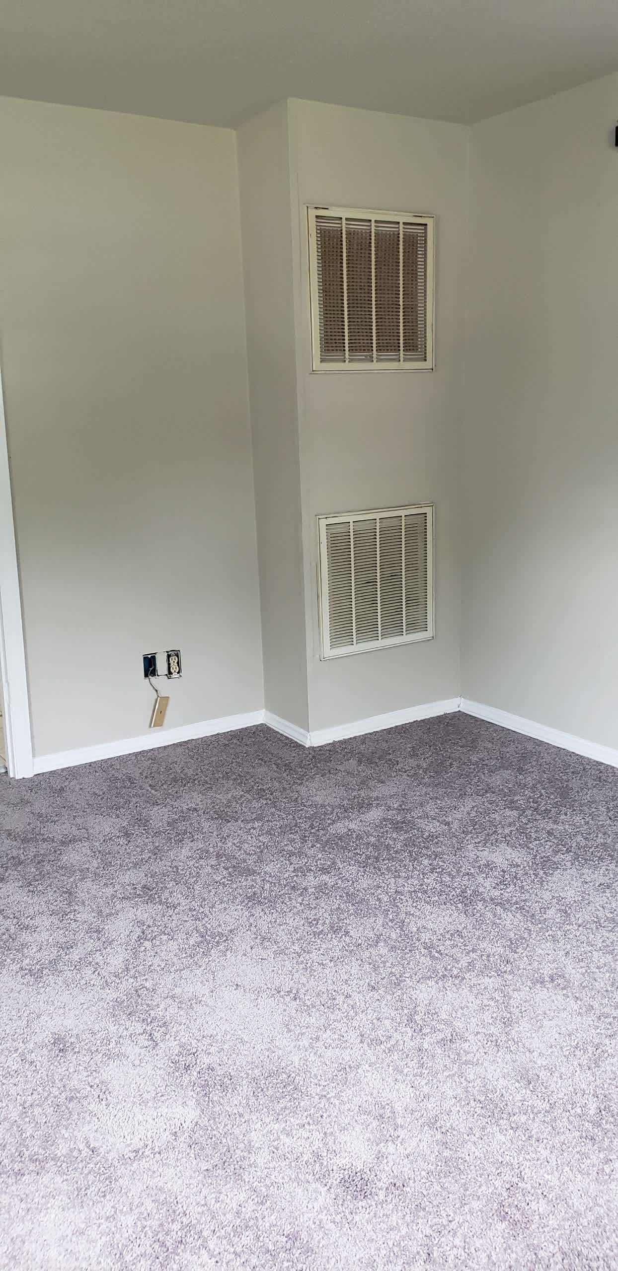 367 Chatelaine Avenue – photo 5