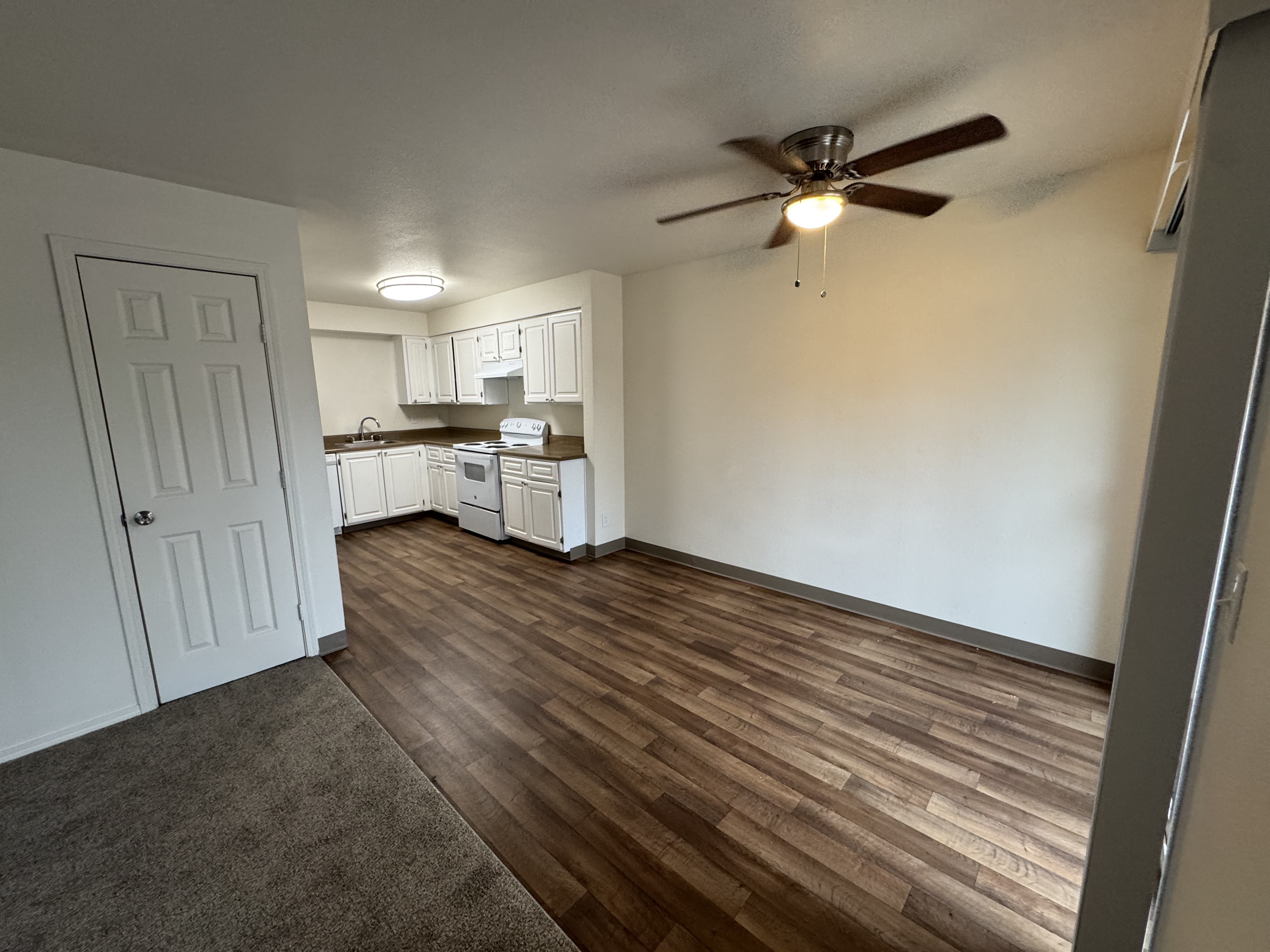Jefferson Place Apartments – photo 3