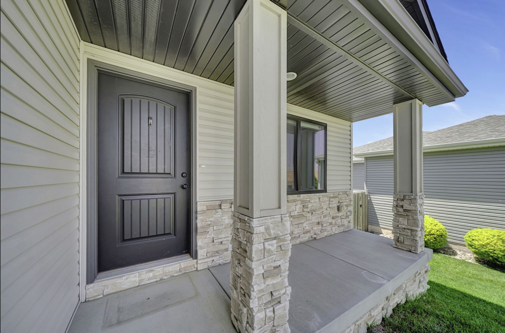 2 Story Single Family Home – photo 2
