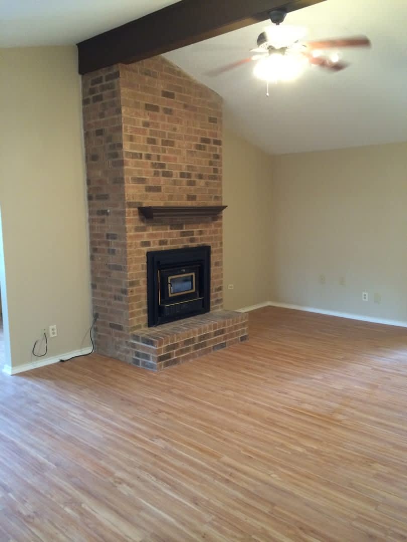 Charming 3 Bedroom In Flint Coming Soon – photo 5