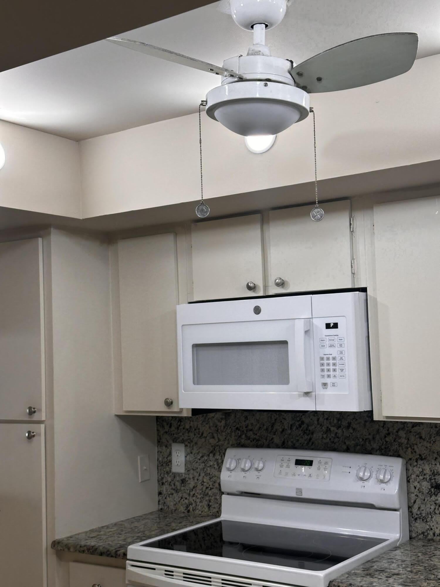 3212 Strawflower Way – photo 2
