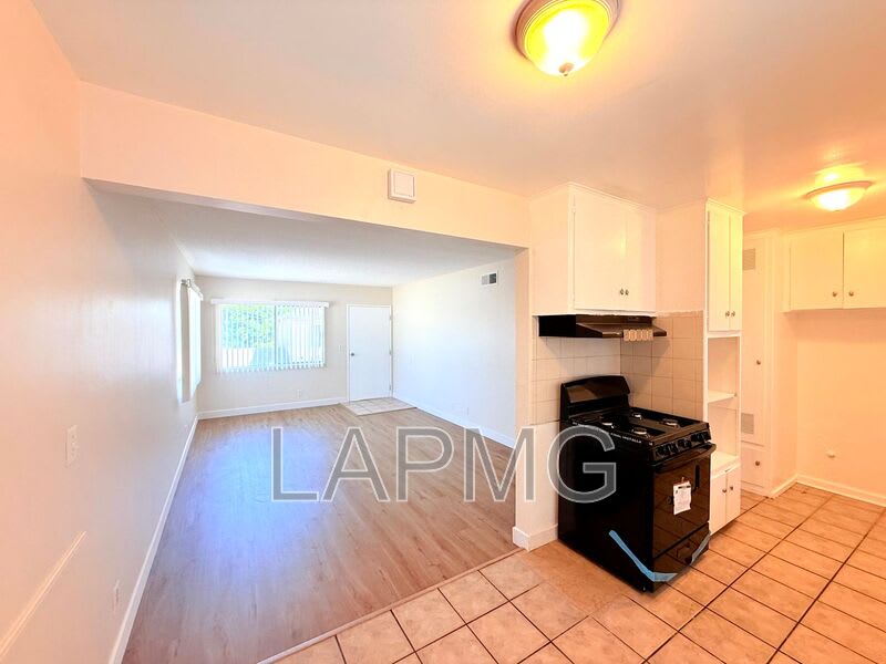 11185 Carson Drive – photo 5
