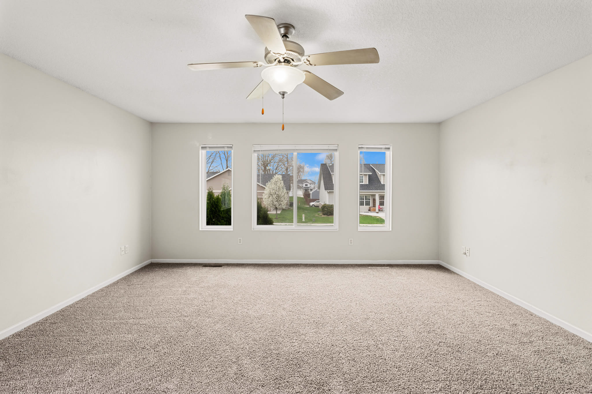 3905 Marigold Drive – photo 2