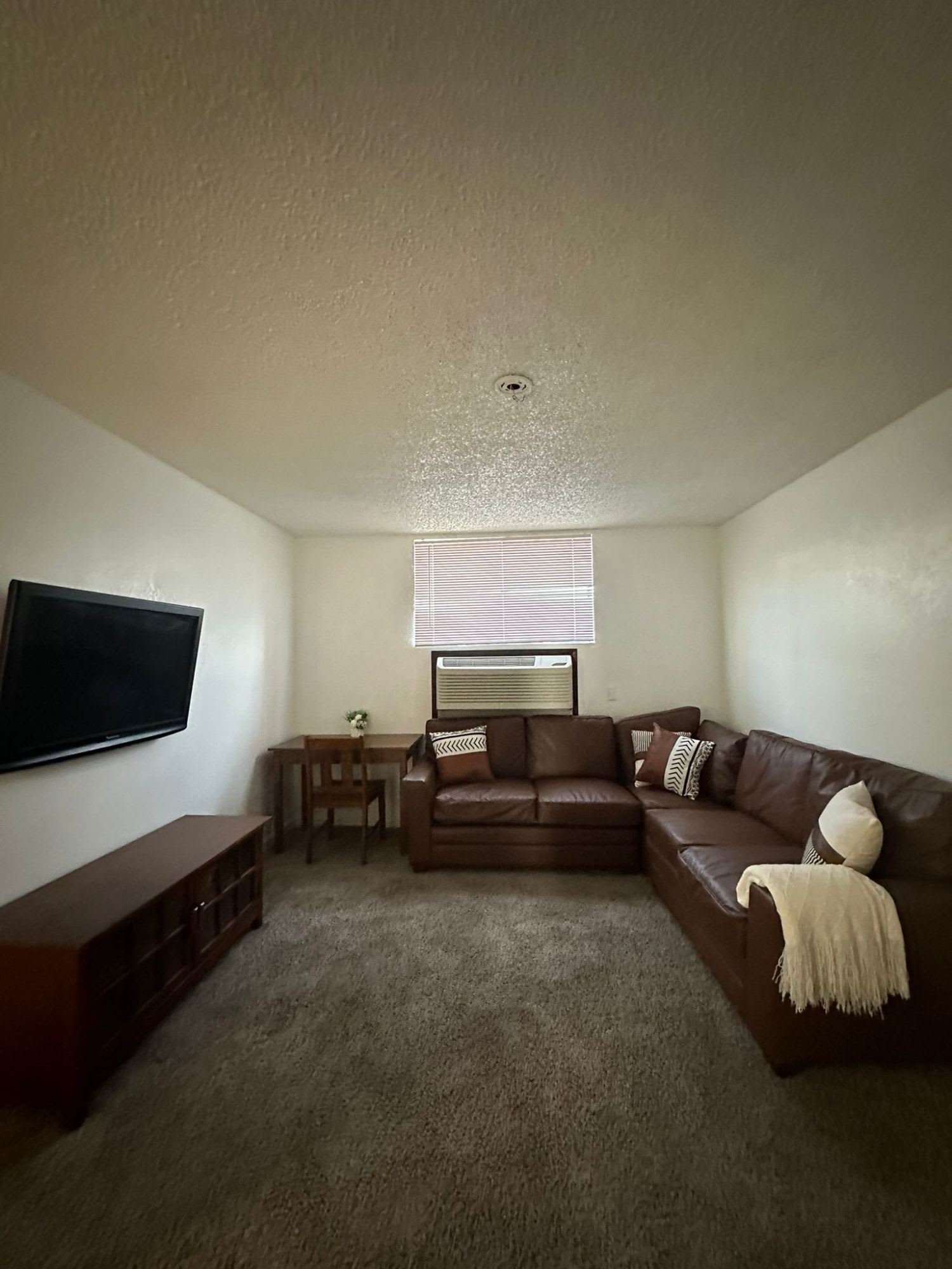 Sunrise Apartments – photo 2