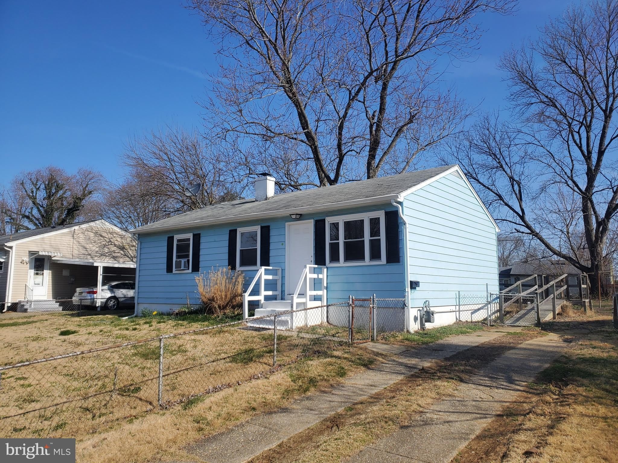 11 Glenwood Drive – photo 1
