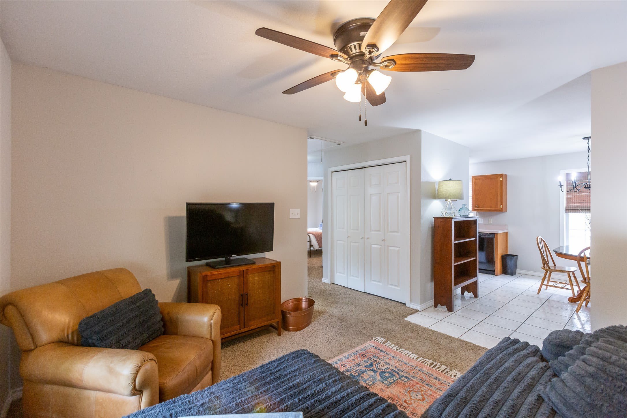 634 E N 16th Street – photo 3