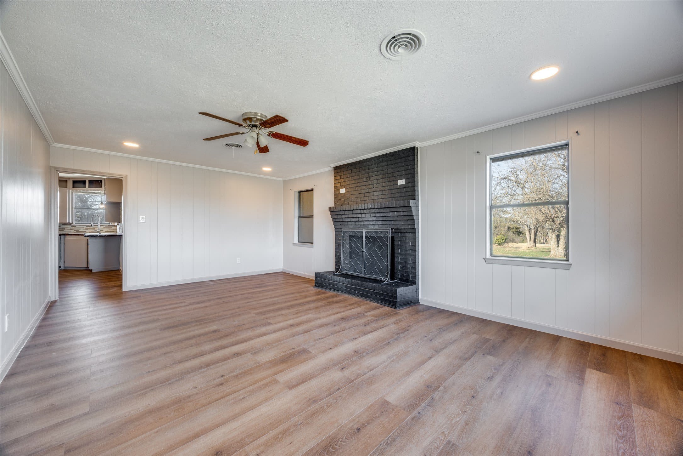 226 Glen Meadows Drive – photo 3